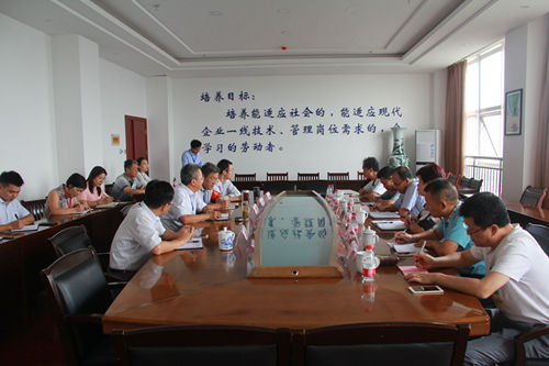9月21日下午,江西冶金职业技术学院院长谢赞忠一行来我校考察